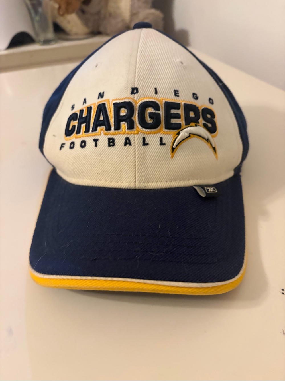 Vintage San Diego Chargers Hat Baseball Cap Reebok men’s Adjustable